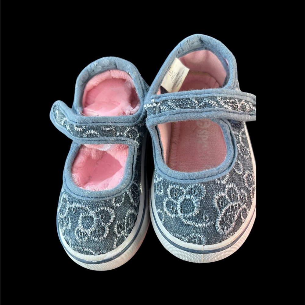 Toddler girl embroidered denim Mary Jane shoes
